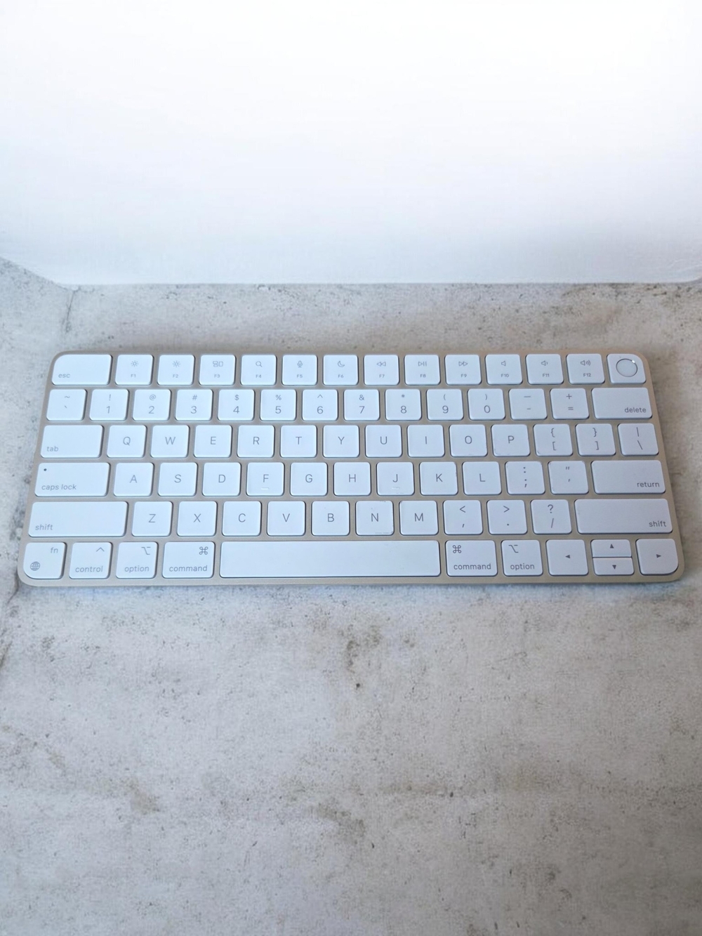 Apple Silver and White Bluetooth Compact Keyboard